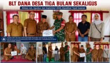 Pemerintah Desa Tanjung Bunga menyalurkan BLT Dana Desa alokasi Juli, Agustus, dan September 2026 kepada Keluarga Penerima Manfaat di Kantor Desa Tanjung Bunga.