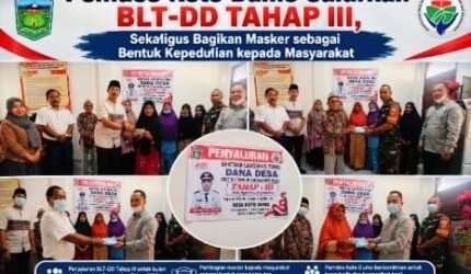 Pemdes Koto Dumo salurkan BLT-DD tahap III dan bagikan masker kepada masyarakat