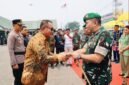 Wako Sungai Penuh Alfin, S.H., menyambut kunjungan kerja Pangdam XX/TIB Mayjen TNI Arief Gajah Mada, S.E., M.M., bersama jajaran di Lapangan Kodim 0417/Kerinci