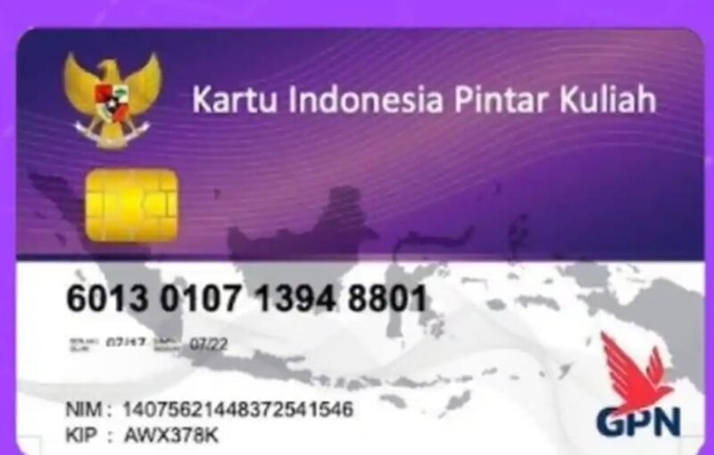Ilustrasi KIP Kuliah dan perubahan desil kesejahteraan keluarga dalam DTSEN.