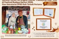 Kopi Telur atau Egg Coffee menjadi kuliner tradisional yang diperkenalkan melalui stan Sekretariat DPRD Kabupaten Kerinci, yang berhasil meraih terbaik pertama dalam Festival Budaya Kerinci 2026.